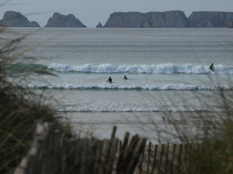 Stage Pâques 2026: Surf tout public (dès 7ans)